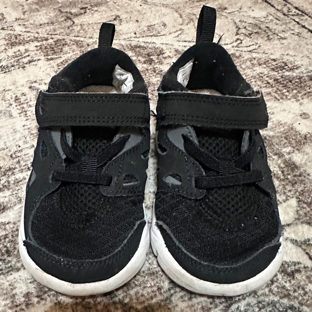Nike free run 2 toddler shoes